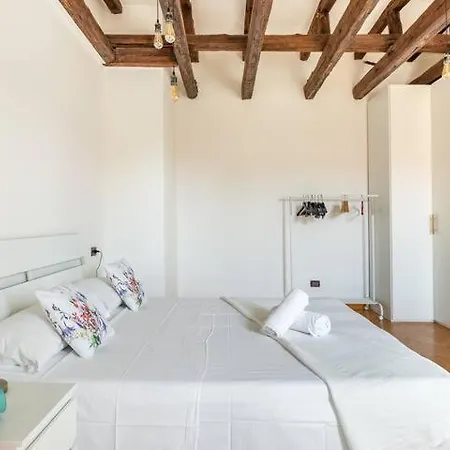 In Centro Appartement